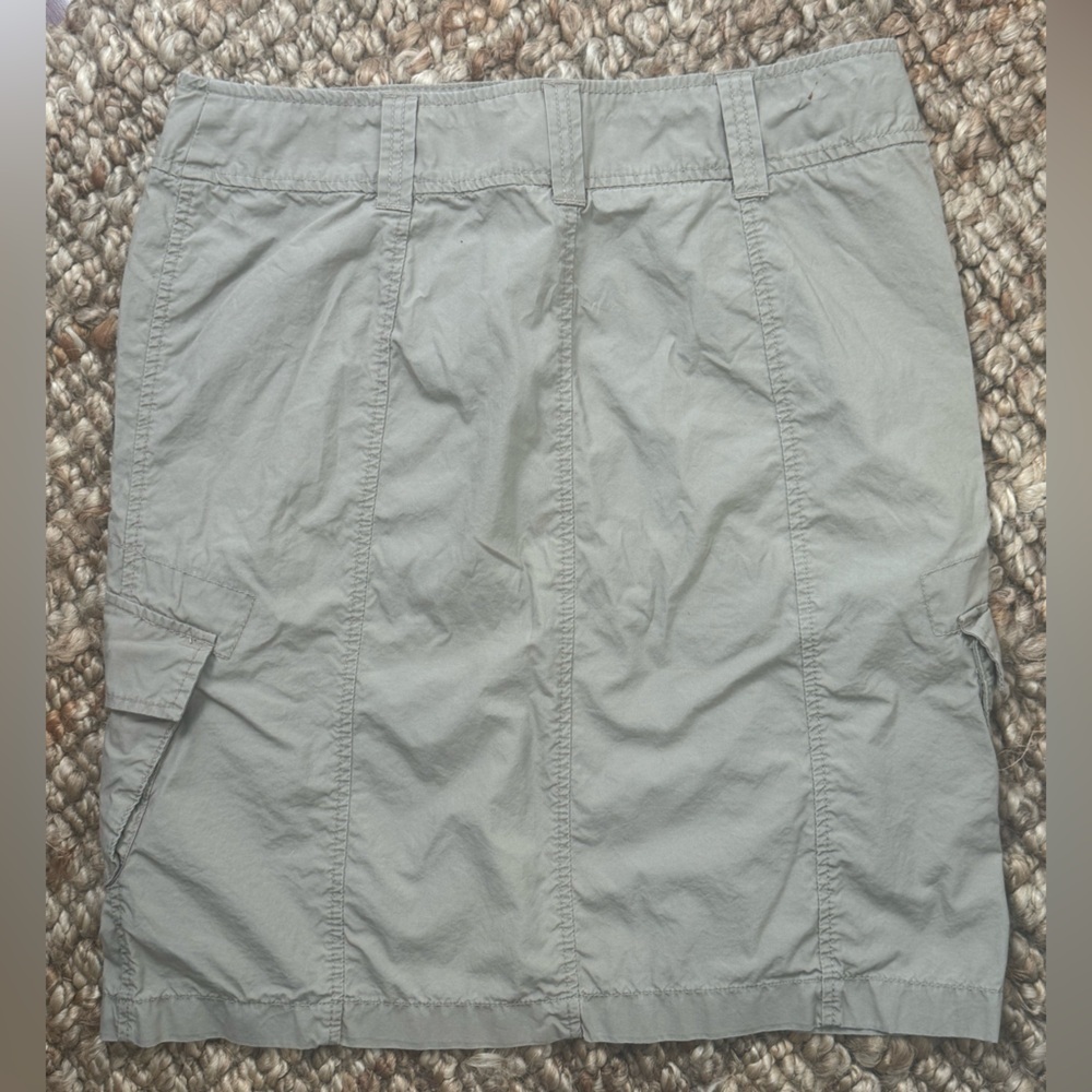 Esprit Cargo Skirt - 100% Cotton 
Waist 17” Length 22” - Picture 4 of 4
